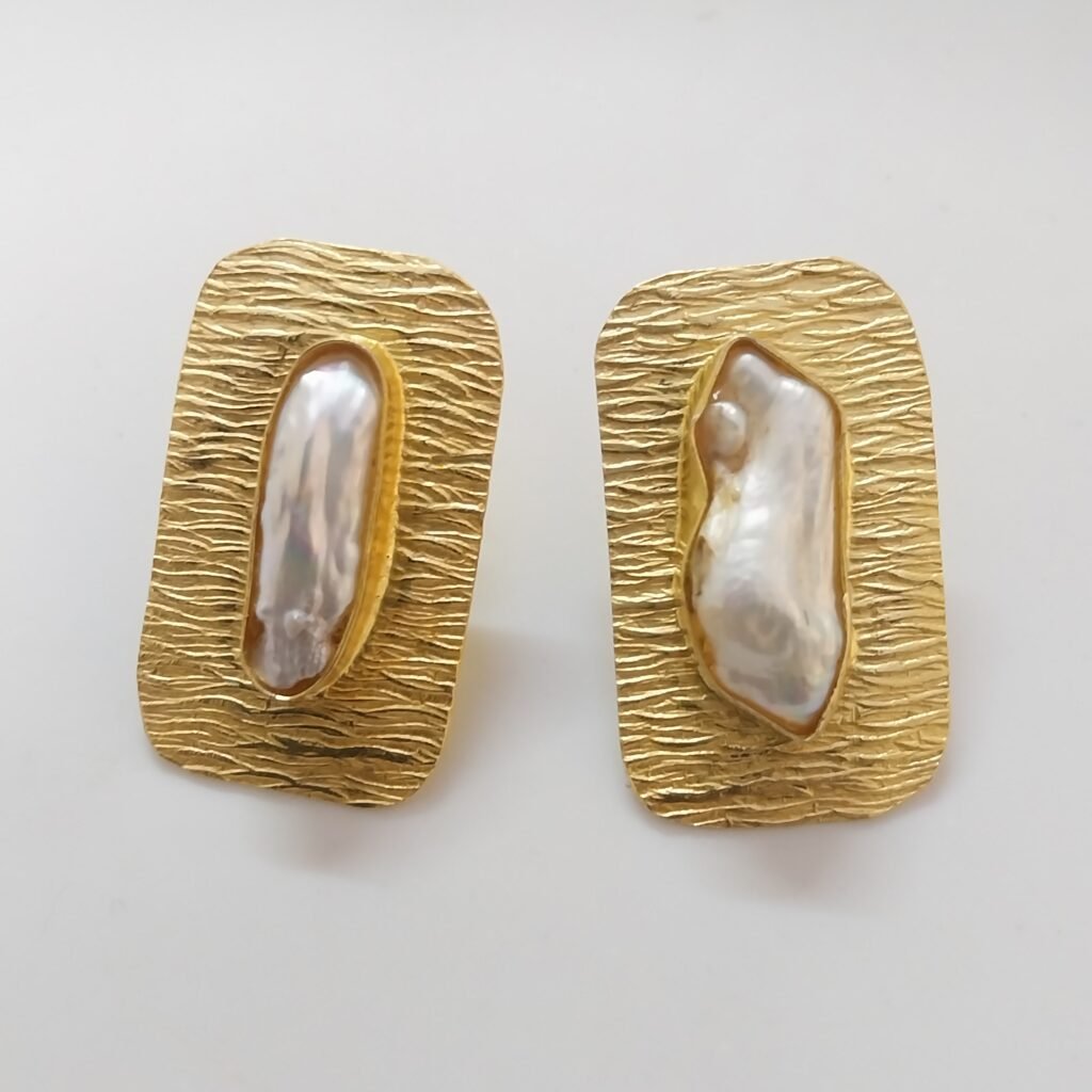 BRASS EARRING  BRJE-1019